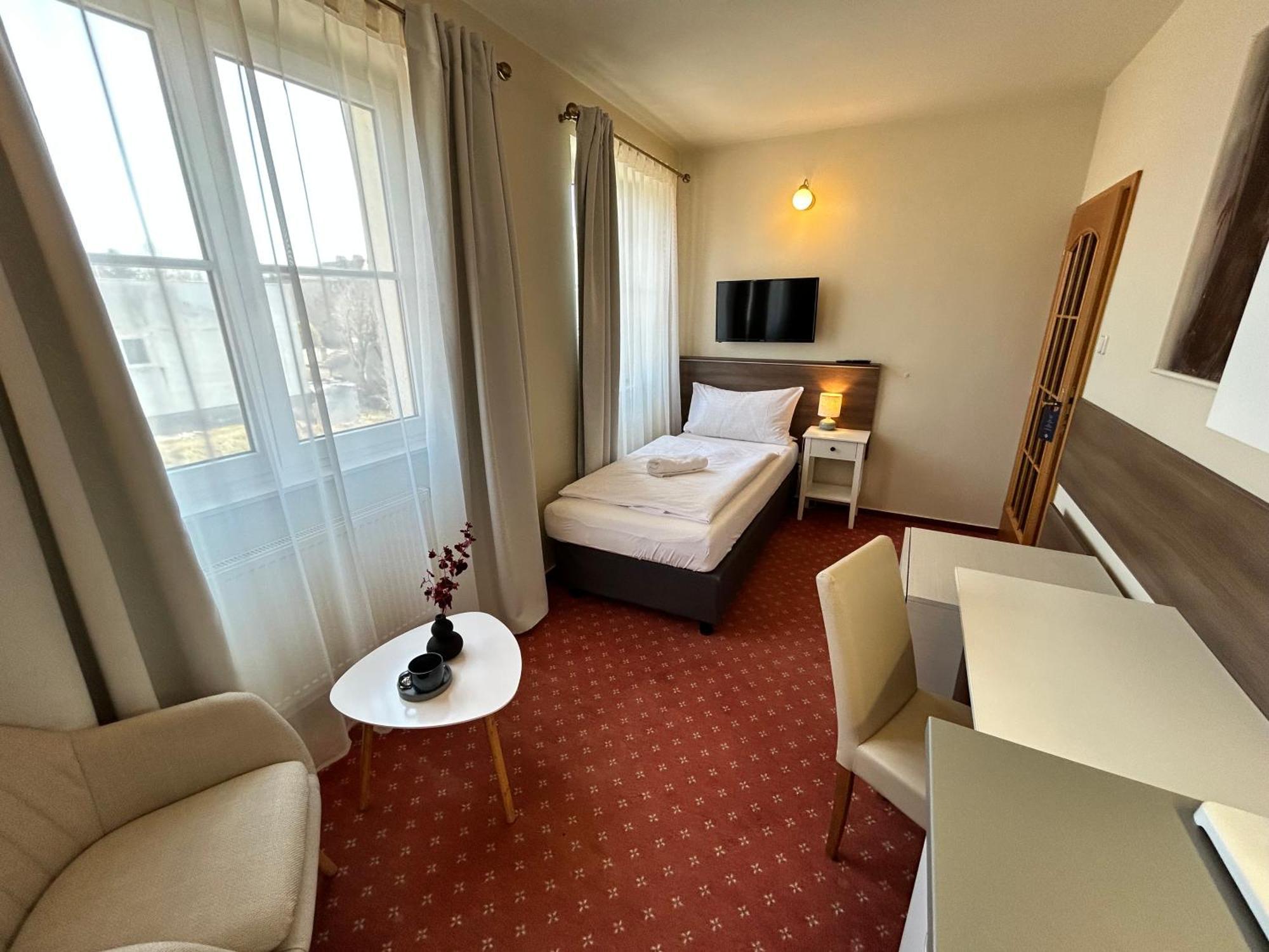 Hotel Brixen Havlíčkŭv Brod Exteriör bild